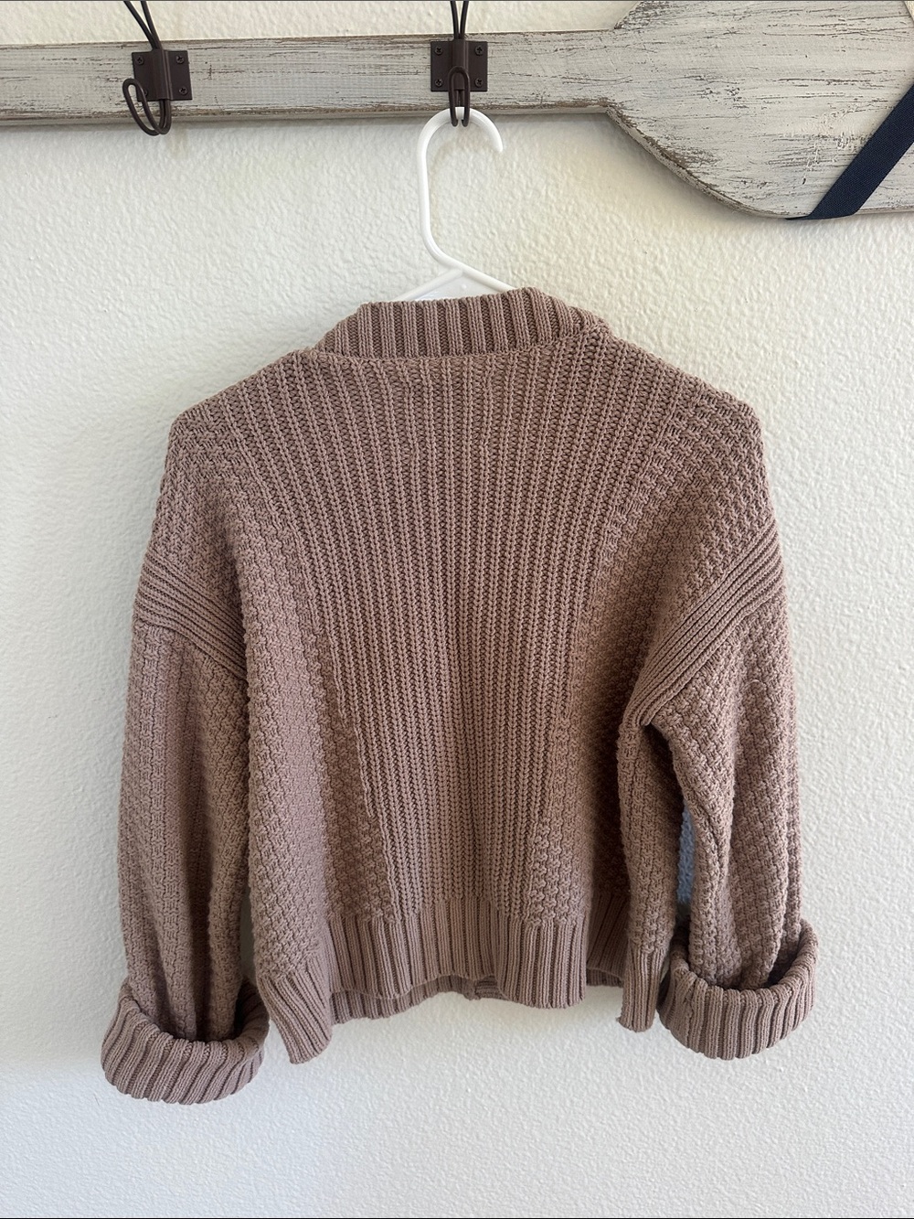 Abercrombie & Fitch Dusty Mauve Chunky Knit Button Cardigan - Picture 3 of 3